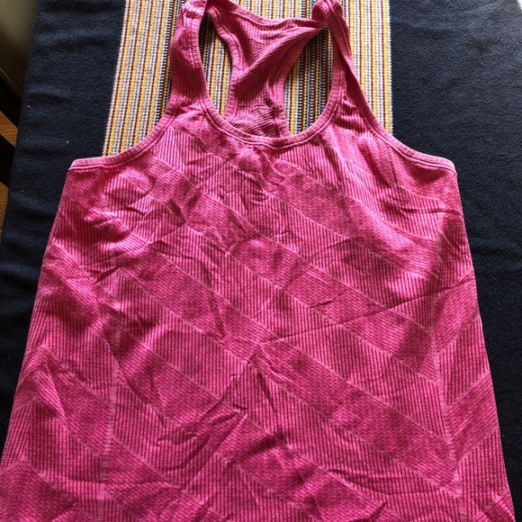 lululemon athletica Tops - Lululemon lululemon athletica Tops - Lululemon